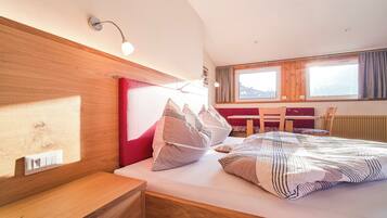 Comfort Apartment, Balcony, Mountain View | In-room safe, free WiFi