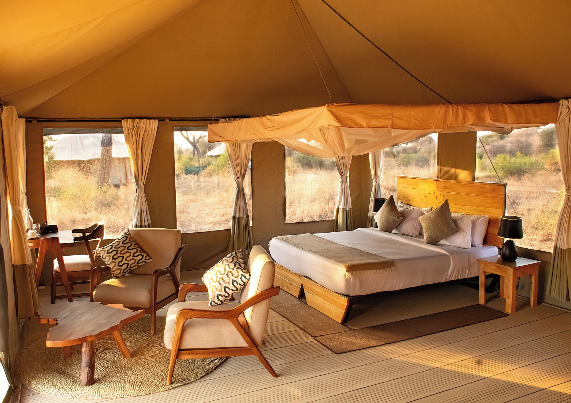 デラックス ダブルまたはツインルーム パークビュー | バスルーム | シャワー付き浴槽、バスローブ、スリッパ、石鹸