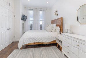 1 chambre, fer et planche à repasser, Wi-Fi, literie fournie