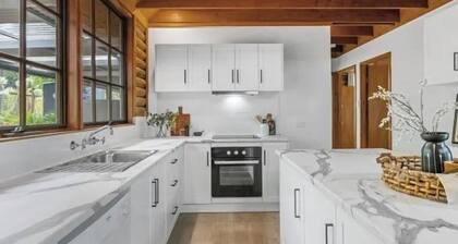 Hahndorf Log Cabin, Adelaide Hills