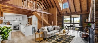 Hahndorf Log Cabin