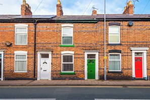 Front of property - 36 South View Road (Chester)