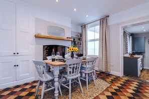 Casa, patio | Pasti in camera