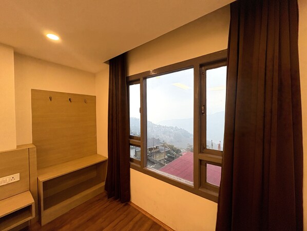 Deluxe Double Room, Mountain View