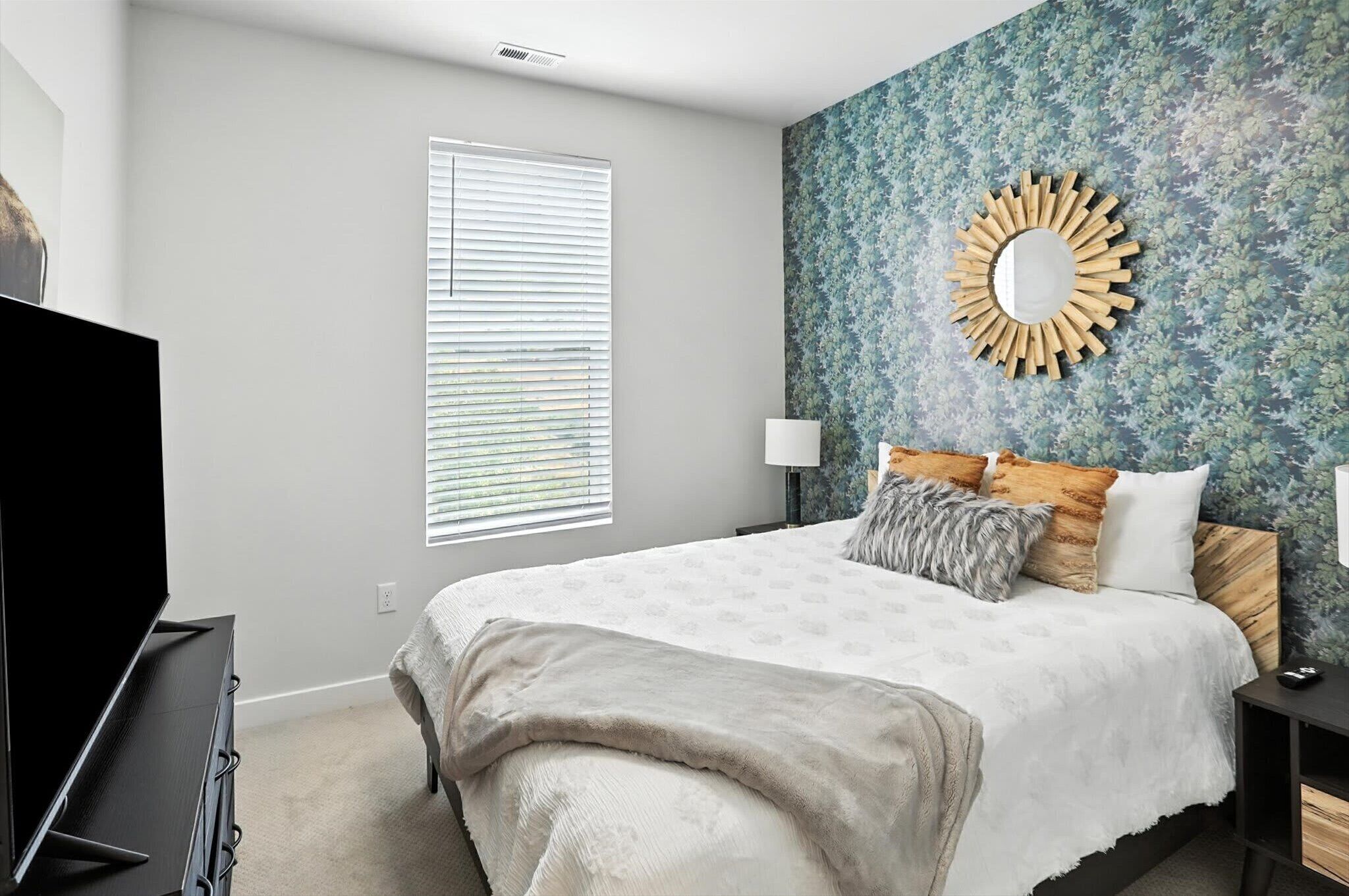 4 Schlafzimmer, Schreibtisch, Bügeleisen/Bügelbrett, Reisekinderbett