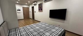 Oanh Luxstay