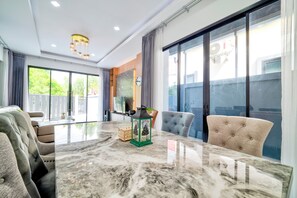 Villa, 3 Bedrooms, Smoking, Private Pool | Living room