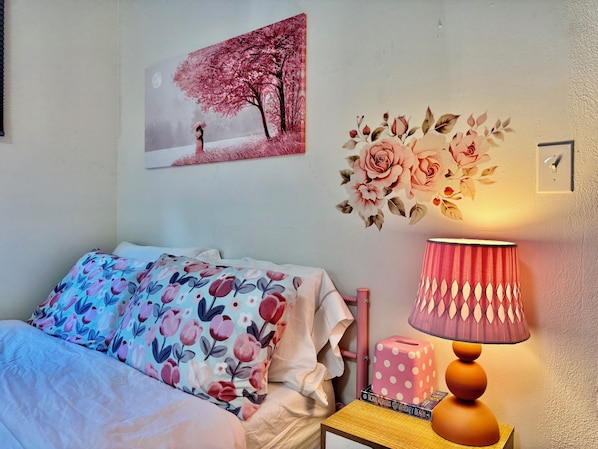 In-room safe, desk, iron/ironing board, free WiFi