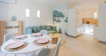 Bright house - AC - 2BR-4P - Gassin