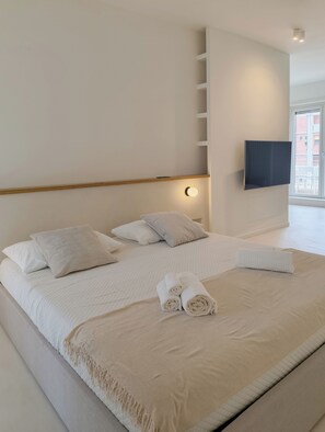 2 chambres, bureau, lit parapluie, Wi-Fi gratuit