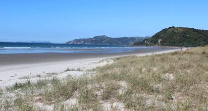 5 minutes walk to beautiful beach & shops, fully fenced section pet friendly.