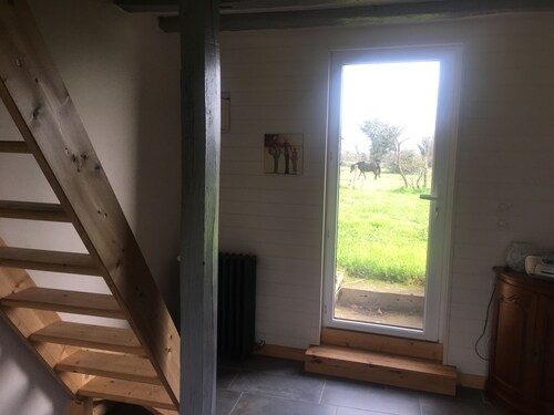 Petit gîte pour 2 personnes en pleine campagne à 20mn du circuit des 24 heures