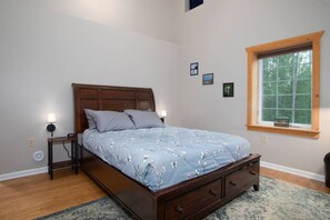 2 soverom, wi-fi og sengetøy