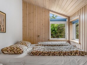 3 bedrooms, internet