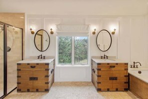 Douche, séchoir à cheveux