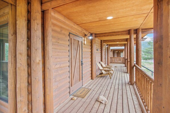 Terrace/patio - Ute Cabin 1 at Pathways Ranch! (Lyons)