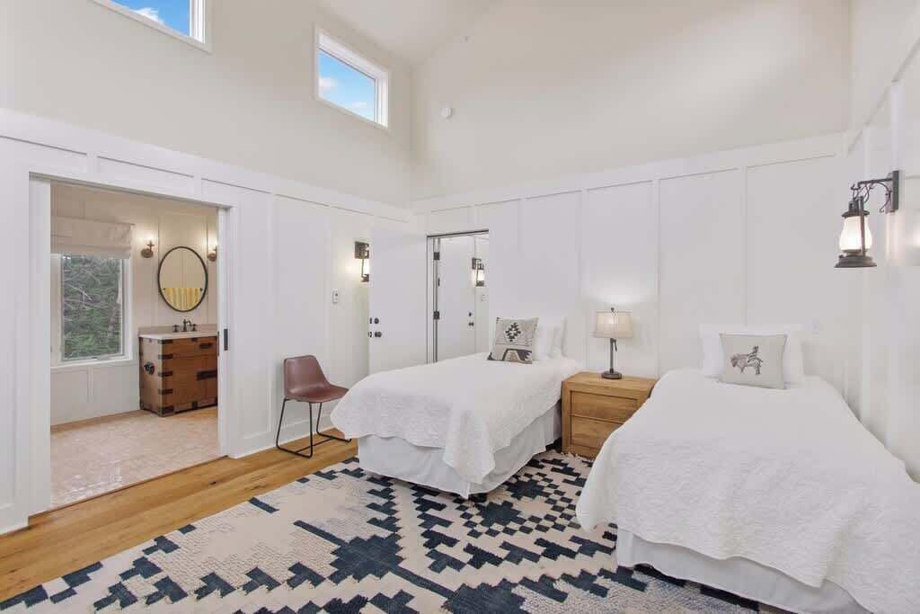 2 bedrooms, free WiFi