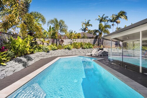 Spacious Family Home Wifi and Salt Pool