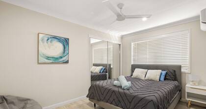 Spacious Family Home Wifi and Salt Pool