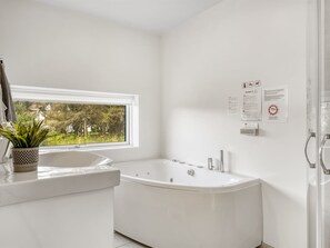 Bathroom - "Tekla" - 180m from the sea by Interhome (Blokhus)