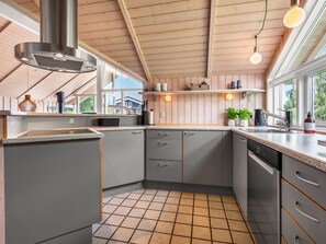 Fridge, microwave, dishwasher, cookware/dishes/utensils