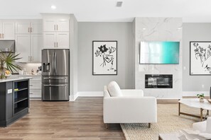 Smart TV, fireplace, offices