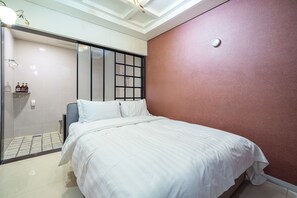 WiFi (無料)