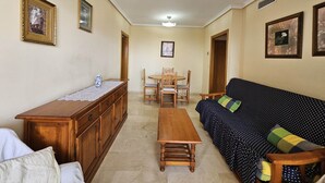 Apartment | Living room - Apartment in Benidorm Near Levante Beach (Benidorm)