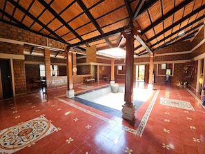 Entrada al alojamiento