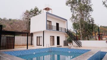Premium Villa | Bed sheets