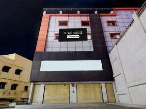 House | Bahagian luar
