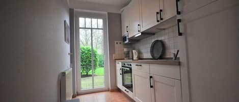 Microwave, oven, dishwasher