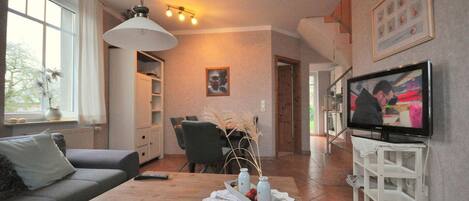 Télévision, lecteur de DVD, chaßne hi-fi