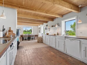 Fridge, dishwasher, cookware/dishes/utensils