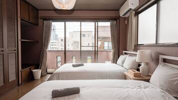 Blackout curtains, iron/ironing board, free WiFi