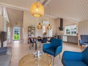Interior - "Hellevi" - 900m from the sea by Interhome (Væggerløse)