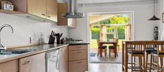 "Alisa" - 2.5km from the sea by Interhome