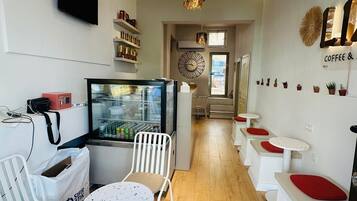 Chambre Confort, balcon, vue ville
