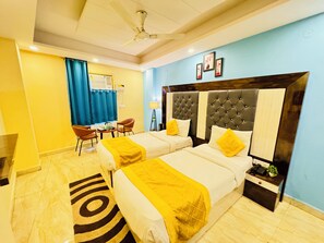 Family Suite, Accessible Bathtub, Air conditioning | In-room safe, desk, laptop workspace, soundproofing - Hotel Shivaka Inn Delhi Airport (New Delhi)