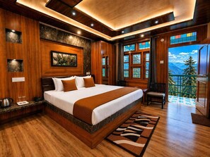 Superior Double Room, Balcony, Mountain View | Free WiFi - Hotel Ranveer Palace (Narkanda)