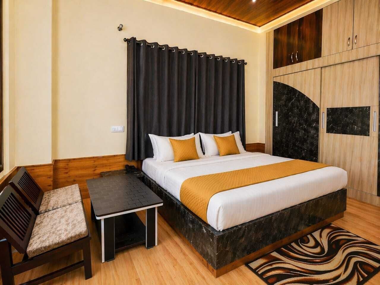 Standard Double Room, Balcony, Mountain View | Free WiFi