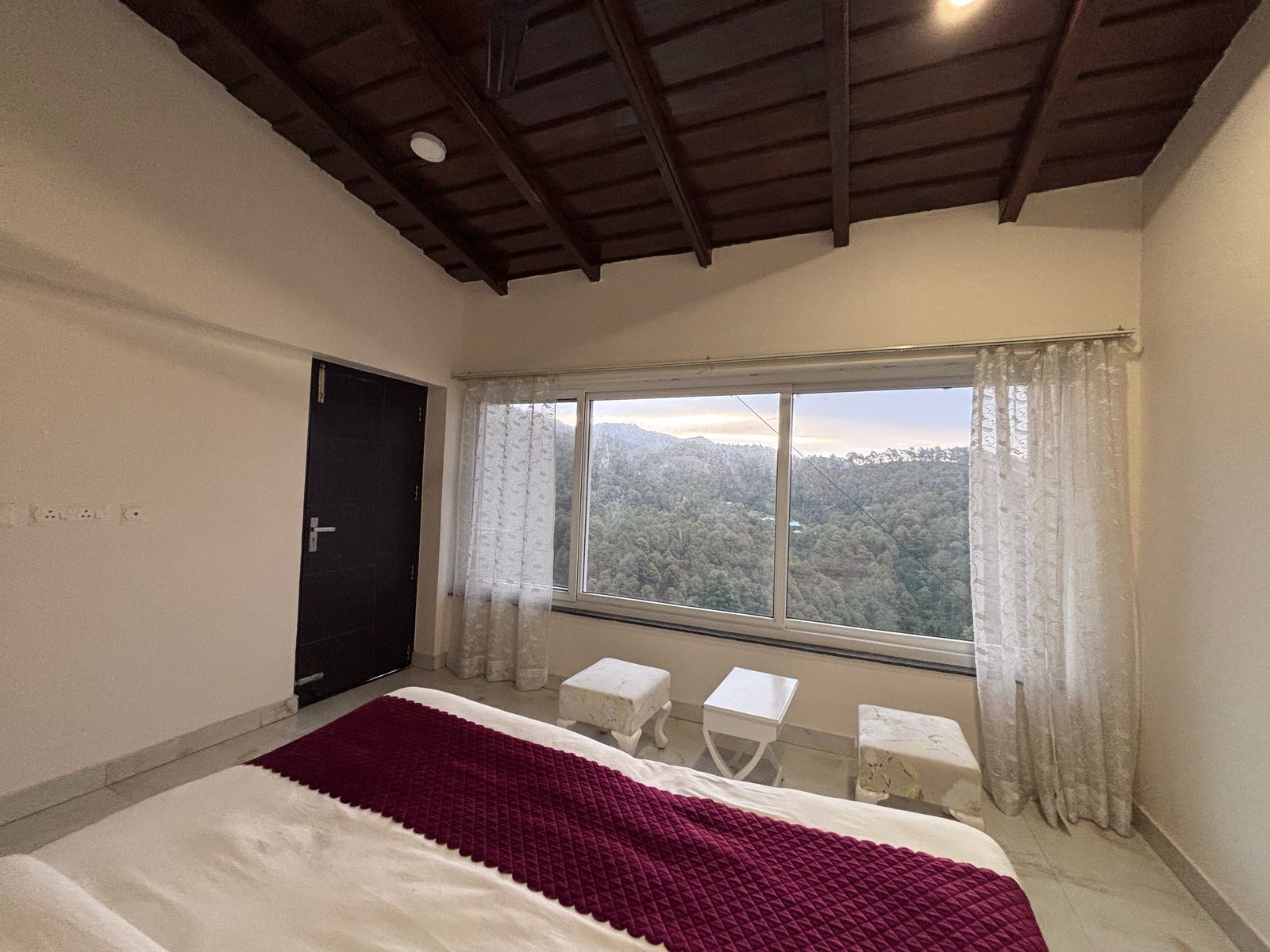 6 間睡房、書桌、熨斗/熨衫板、免費 Wi-Fi