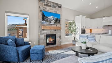 Smart TV, fireplace, video games