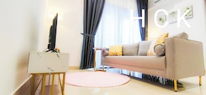Luxury Suite, Balcony, City View | Iron/ironing board, free WiFi