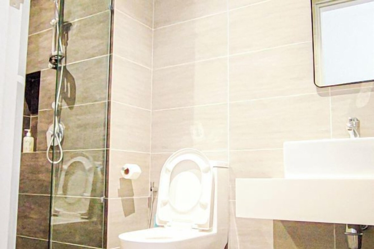 Baño | Pantuflas y bidet 