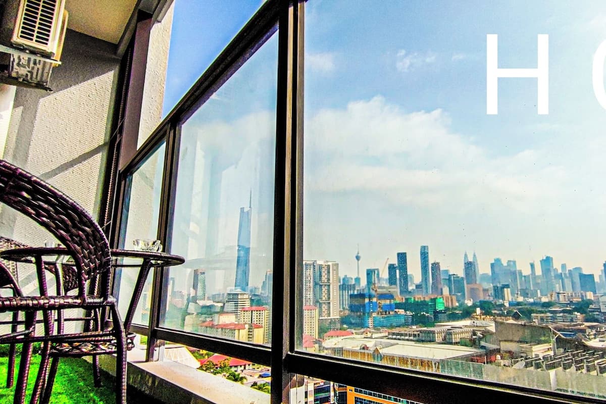 Luxury Suite, Balcony, City View