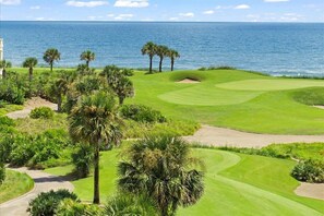 Golf - Ocean Views • Pool/Club • Sleeps 8 • Pet-Friendly (Palm Coast)