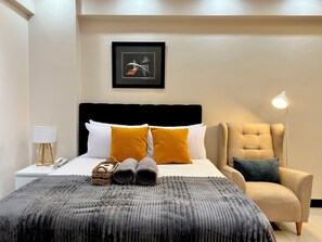 1 bedroom, iron/ironing board, free WiFi, bed sheets