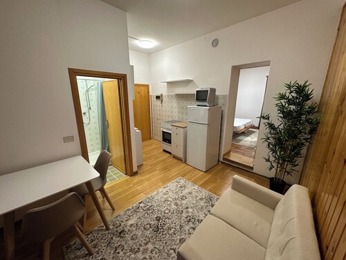 FABULOUS ACCOMMODATION IN BRANZI