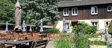 Restauration extérieure